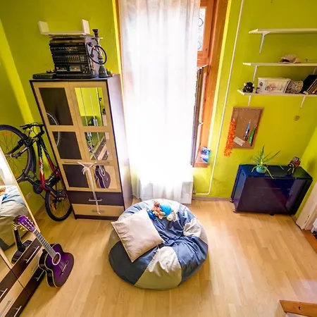 Green Apartment Budapest Apartment *